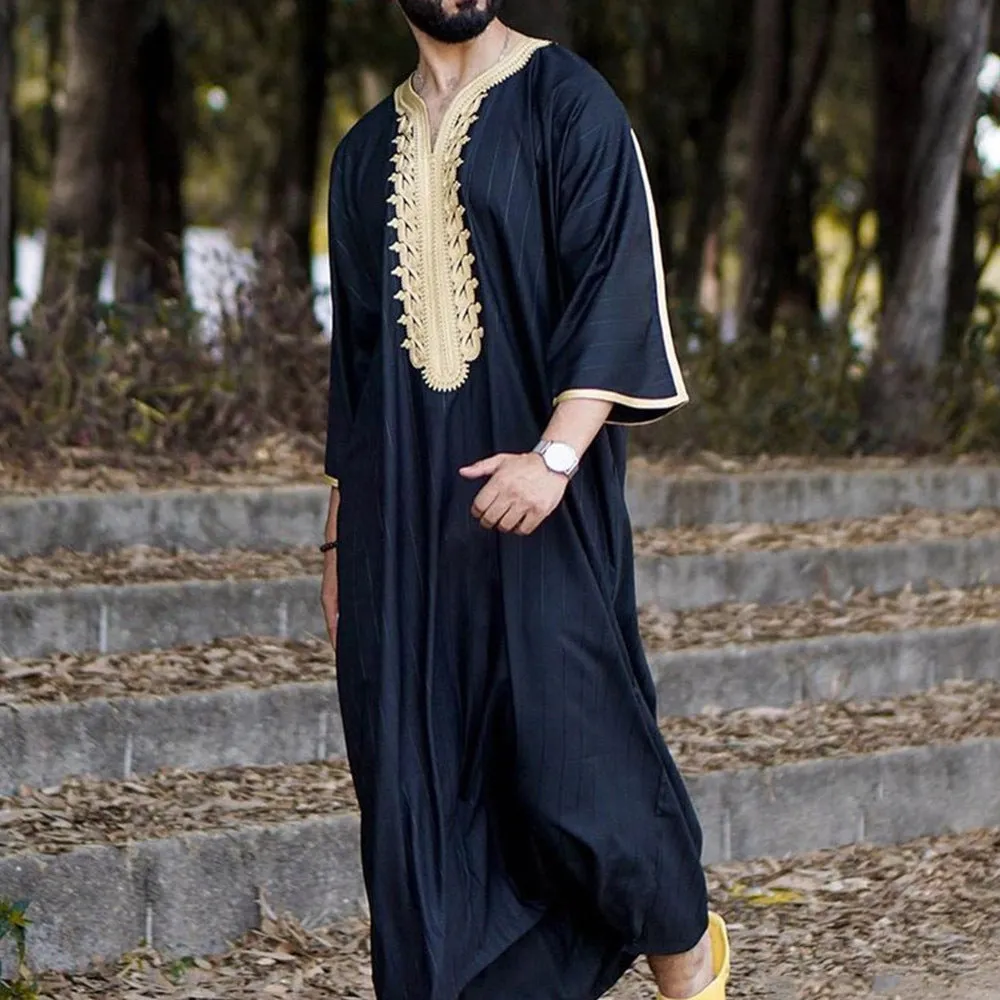 1134997  New navy blue embroidered long shirt in stock black Muslim robes men's robes abaya