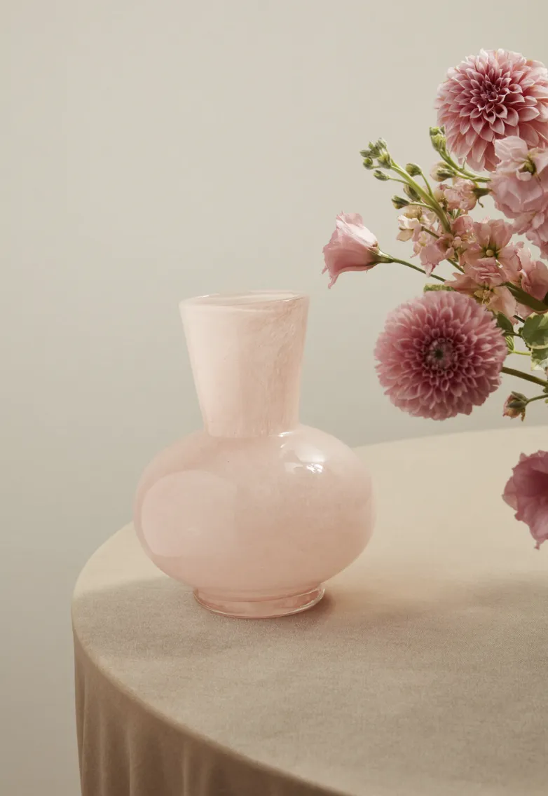 Avonlea Vase