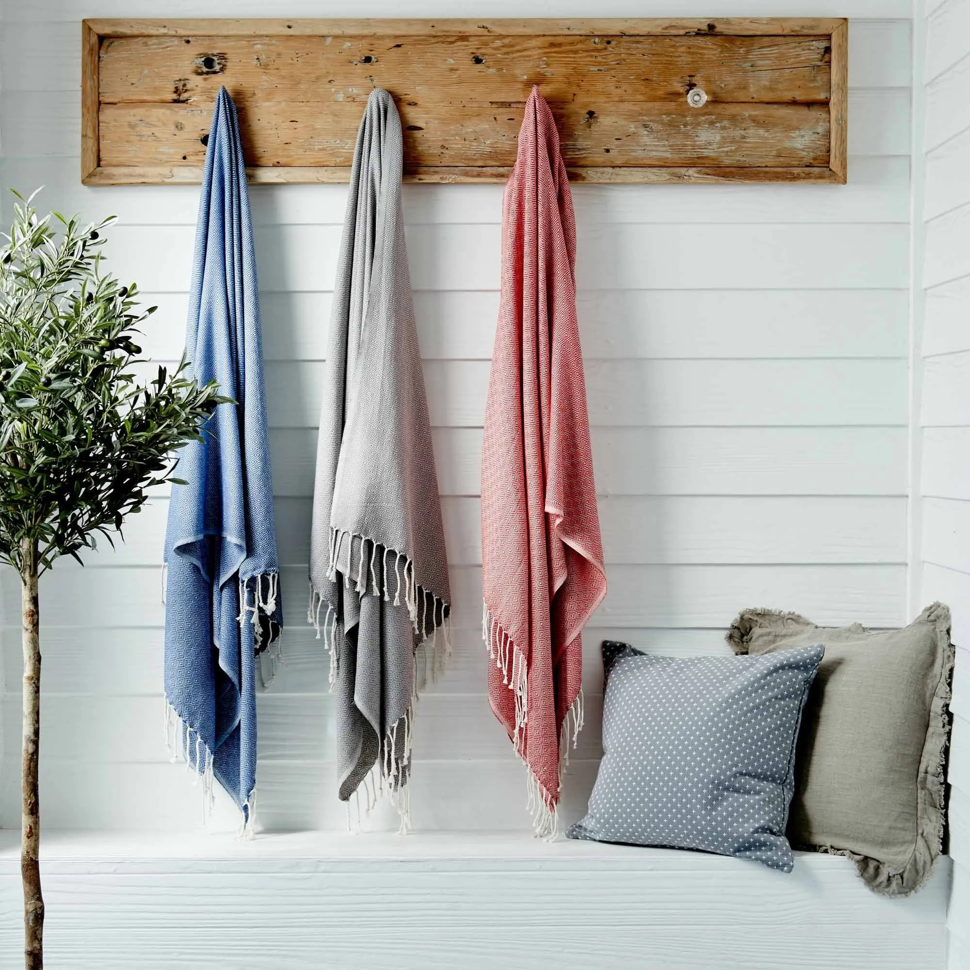 Cesme Hammam Towel [Grey/White]