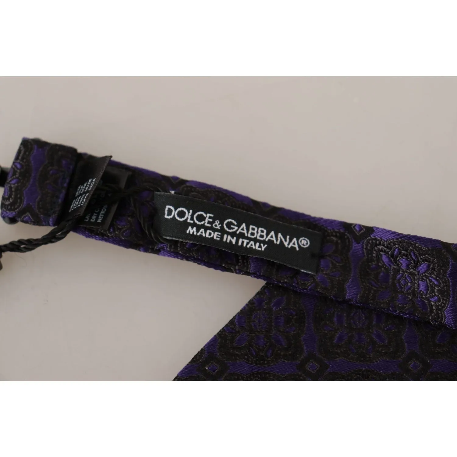 Dolce & Gabbana Elegant Blue Geometric Silk Bow Tie